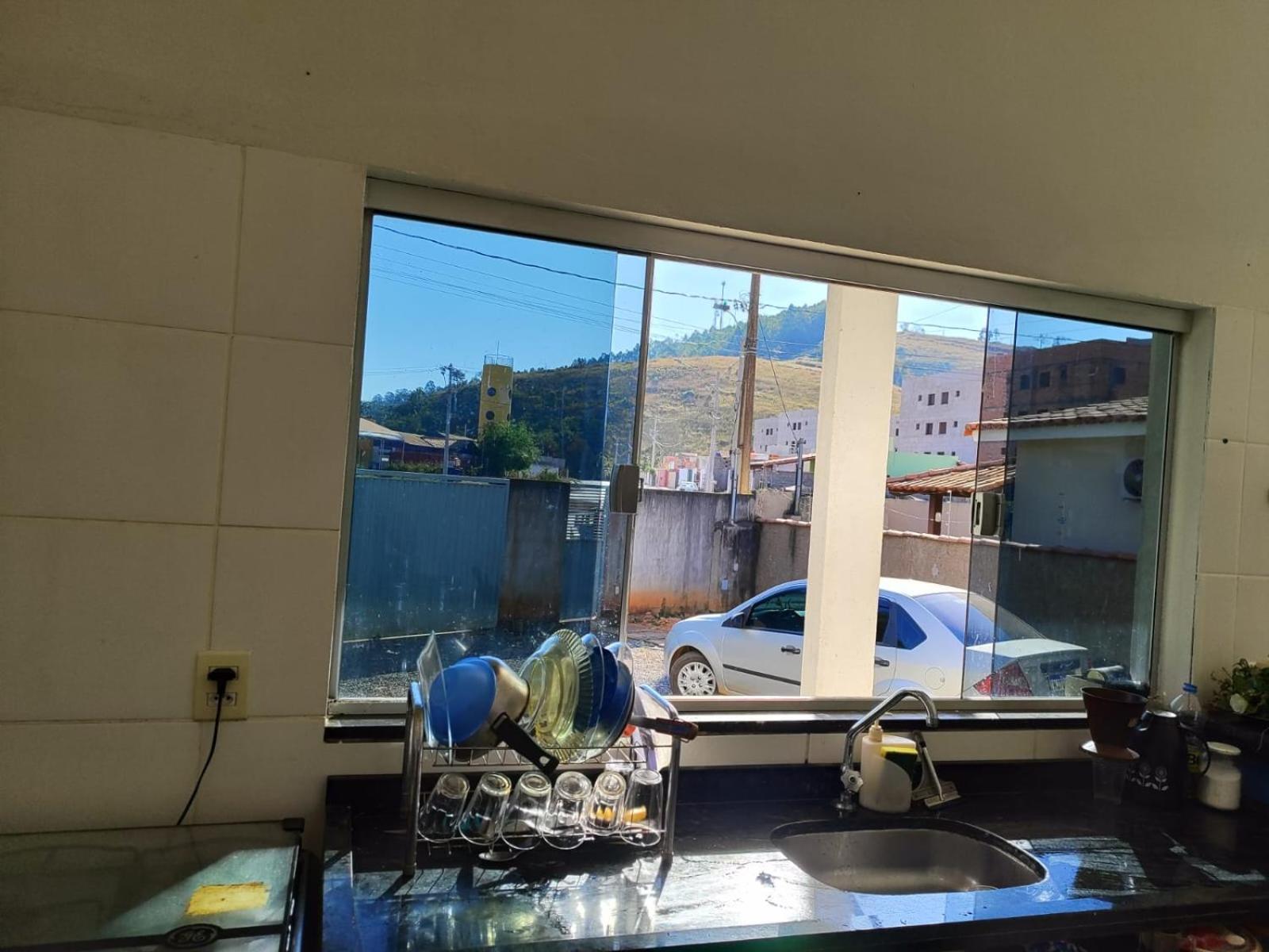 Casa Espacosa Em Frente A Pracinha Capitólio Eksteriør bilde